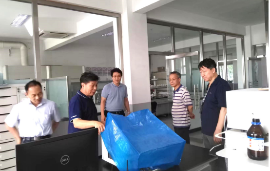 清華大學(xué)、北化工大學(xué)專家蒞臨天罡興泰孵化基地交流考察